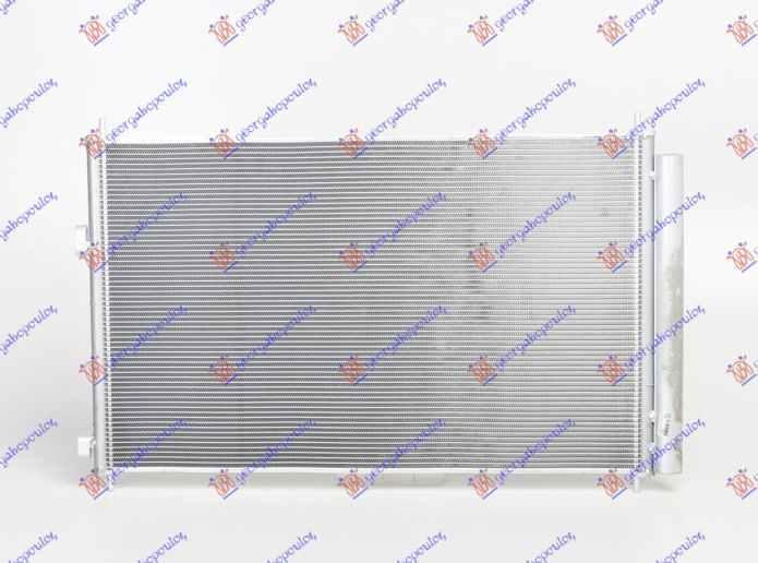 Radiator i kondicionerit për të gjithë modelet benzinë/dizel (675x415x16)