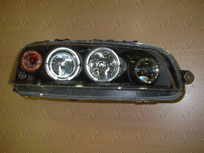 Fenerë set lexus me ngjyrë të zezë