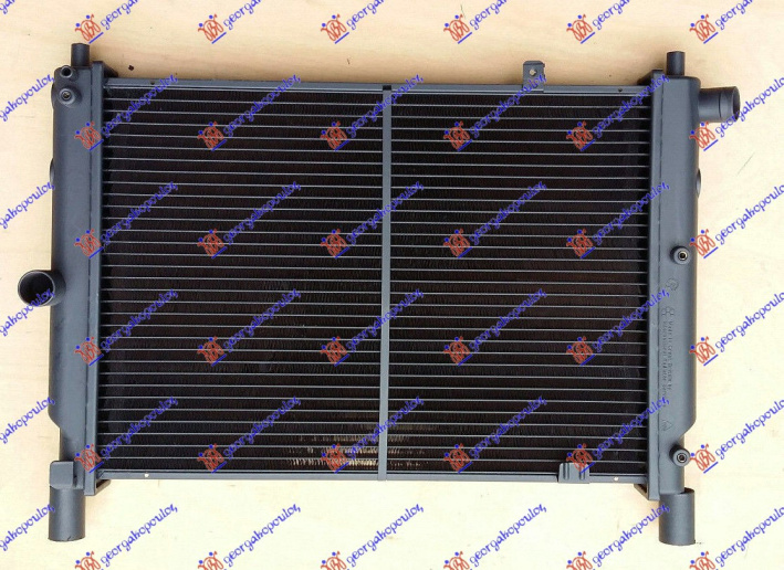 Radiator për motor 1,7 dizel (52x37)