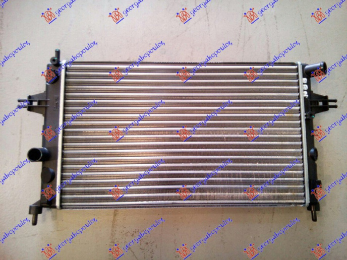 Radiator për motor 1.4-1.6-1.8 benzinë (me kondicioner) (610x378) (VALEO)