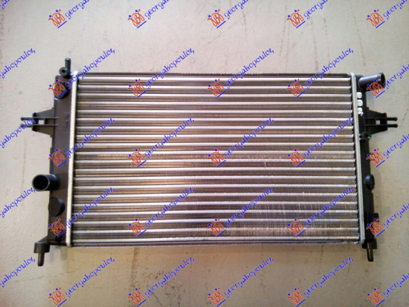 Radiator për motor 1.4-1.6-1.8 benzinë (me kondicioner) (610x378) (VALEO)