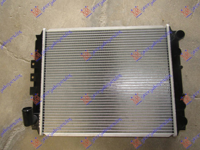 Radiator për motor 2.0 dizel (47,8x40,3x32)
