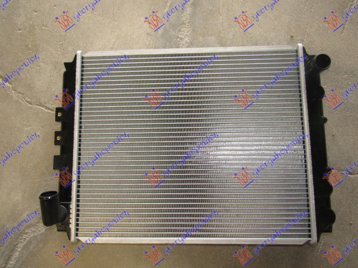 Radiator për motor 2.0 dizel (47,8x40,3x32)