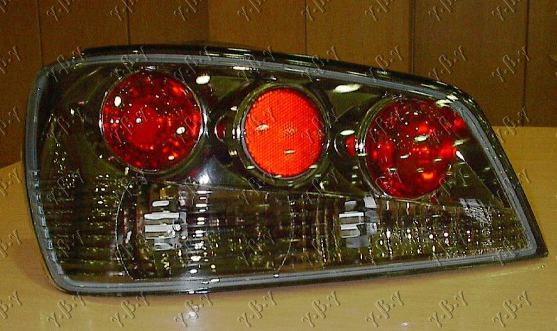 Drita stop set (lexus) të zeza