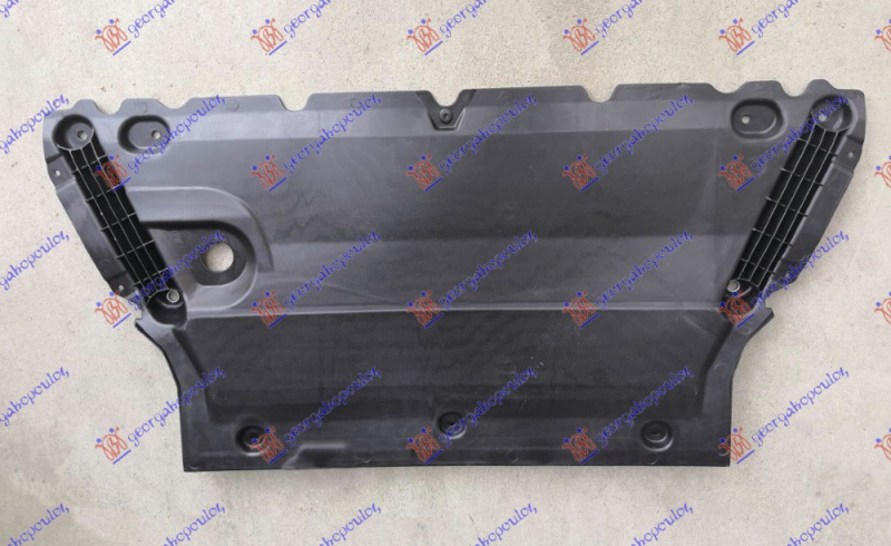 Mbrojtje/kapak nën motor (plastik)