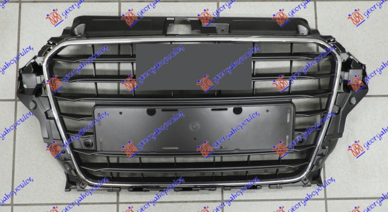 Maskë pvc/grilë komplet gri me kornizë krom (me hapje për sensor parkimi)