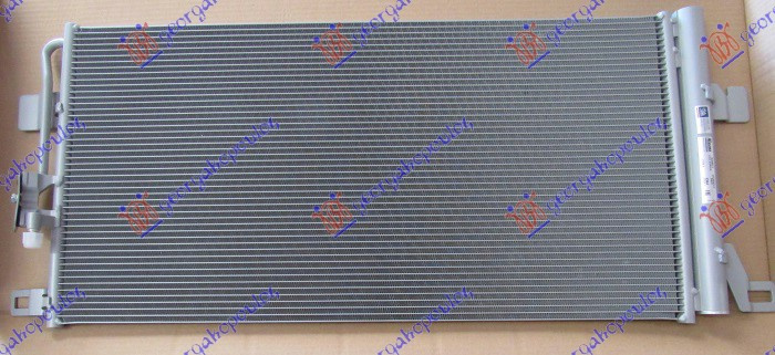 Radiator i kondicionerit 2.0-3.0 TFSi benzinë - 2.0-3.0 TDi dizel (640x330x12)