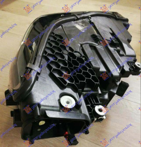 Fenerë FULL LED (sistem adaptues për ndriçim (afs) (MARELLI)
