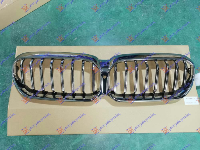 Maskë pvc/grilë krom (me kamerë)
