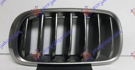 Maskë pvc/grilë (krom-krom/me ngjyrë të zezë)