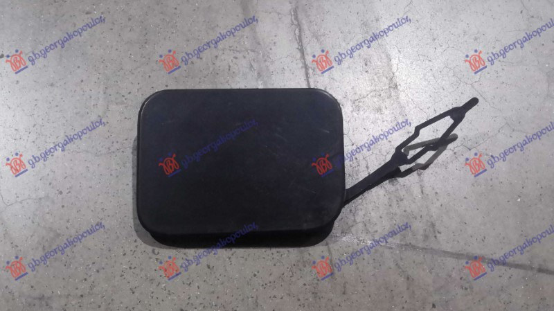 Kapak për çengel në parakolpin e përparëm