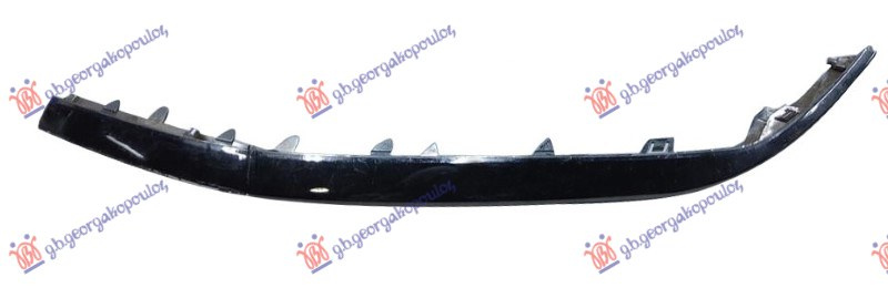 Shirit anësor në grilën e parakolpit të përparmë, krom