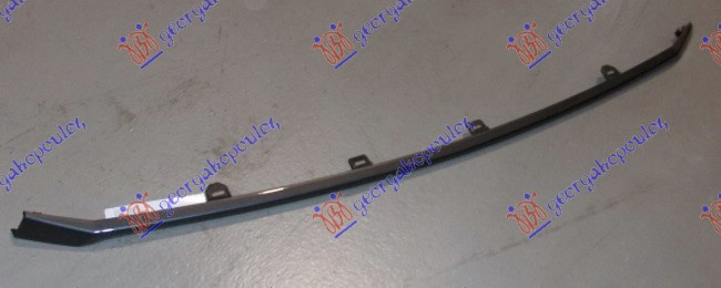 Shirit grilë e parakolpit të përparmë i argjendtë