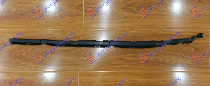 Mbajtës për pragun i pasmë plastik