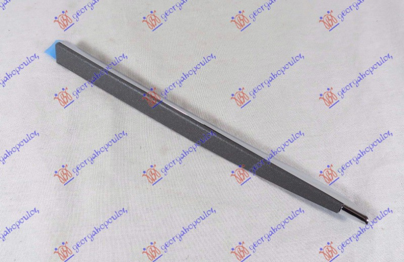 Shirit në krahun e përparmë krom
