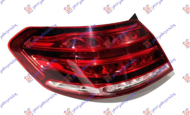 Dritë stop e jashtme FULL LED (me ngjyrë të zezë pjesë e kofanos) (ULO)