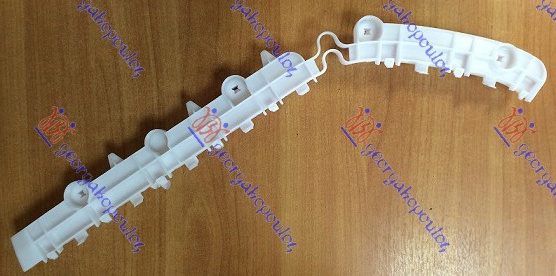 Shtërngues/mbajtës në parakolpin e pasëm plastik