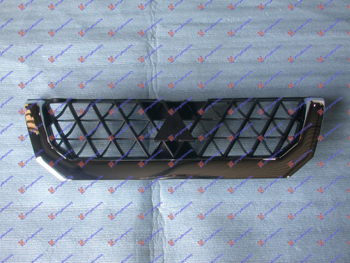 Maskë pvc/grilë krom -04