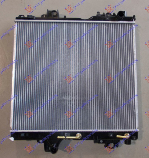 Radiator për motor 2.8 D4-D dizel (marsh automatik) (570x650x36)