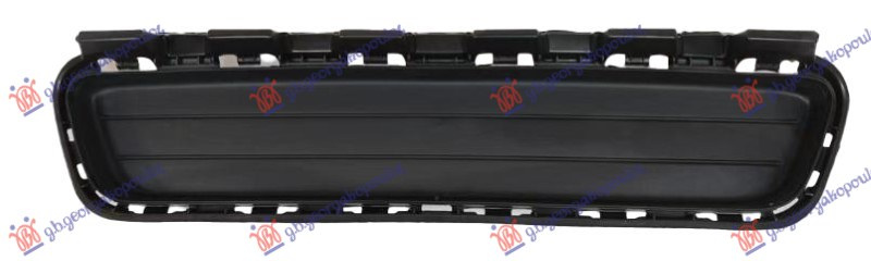 Grilë qendrore në parakolpin e përparme