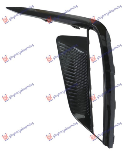 Grilë qendrore në parakolpin e përparme